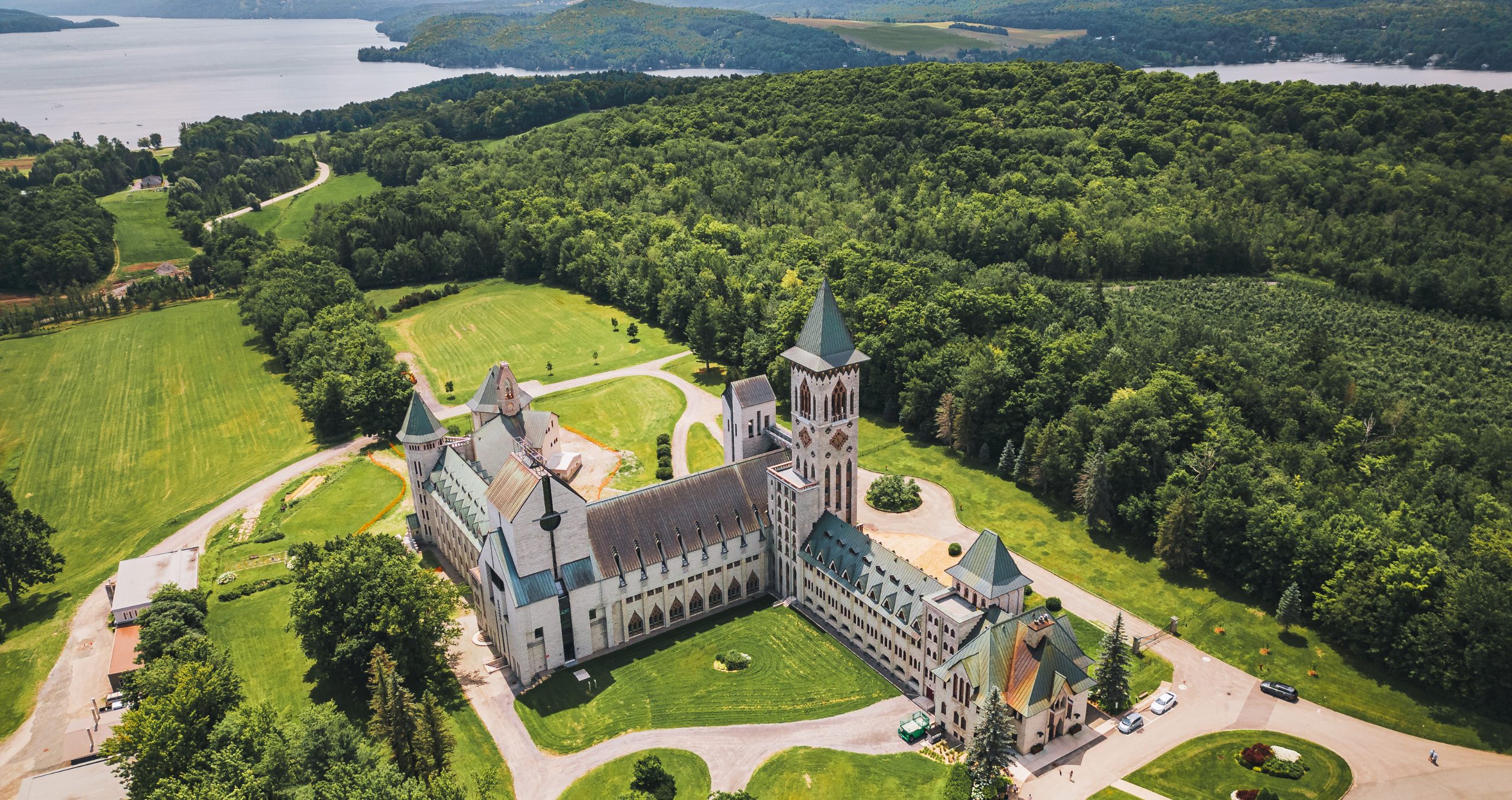 DISCOVERING THE TOWNSHIPS - Golf Château Bromont